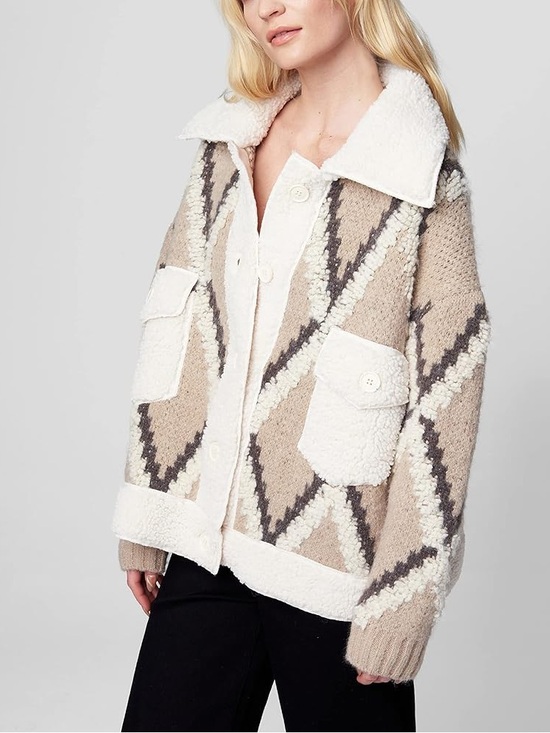 BlankNYC In The Cards Sweater Oversized Button Front Sherpa Sweater - Picture 3 of 13